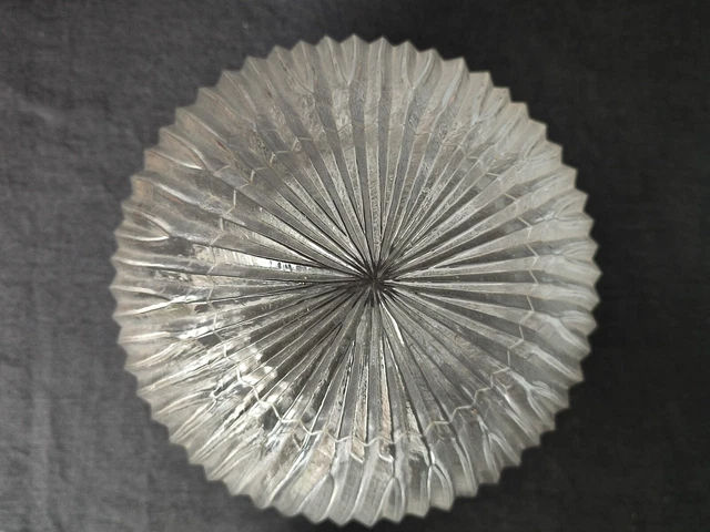 Lot de deux grands globes anciens en verre 4