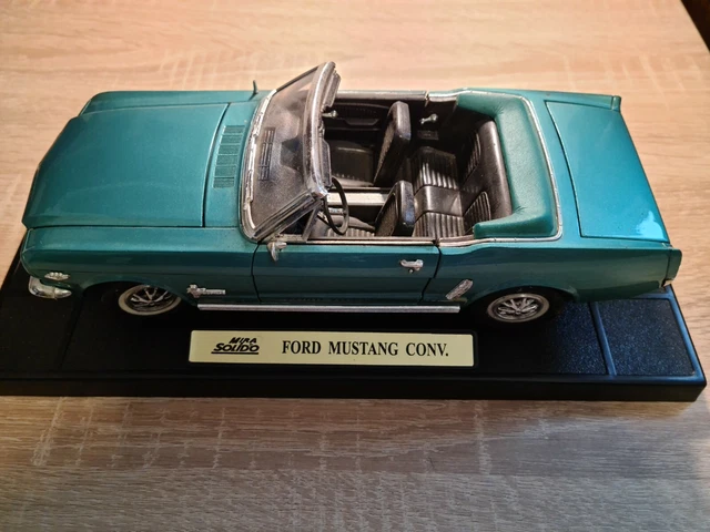 Mustang convertible 1/18 vert