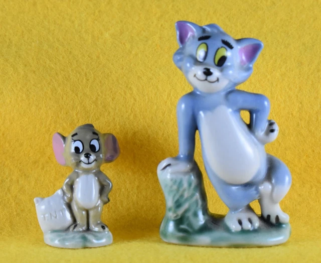 Chat vntage en céramque blanche pent à la man Foral yeux bleus