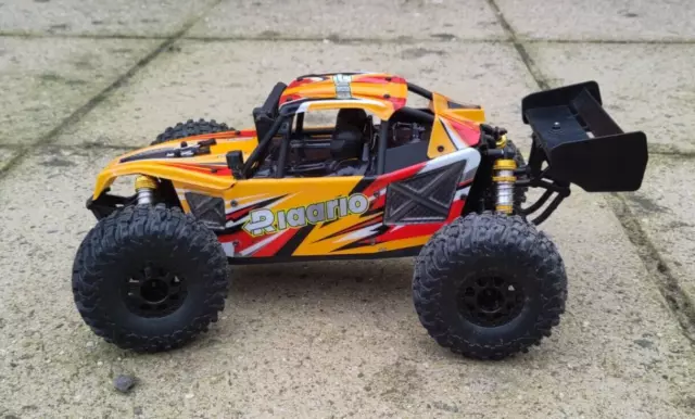 Rlaarlo Am-D12 1/12 Brushless Desert Truck, With Batteries & Upgrades/Mods