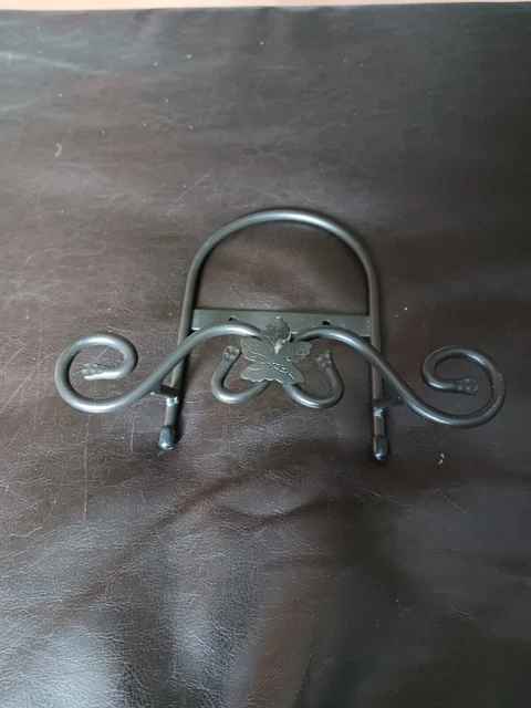 Longaberger Foundry Collection Wrought Iron Round Easel/Stand Holder