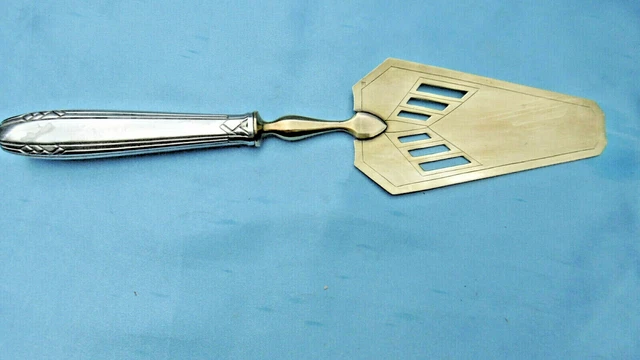 Jolie pelle à asperges en métal argenté, poinçon de MO AG et blason, le manche en n