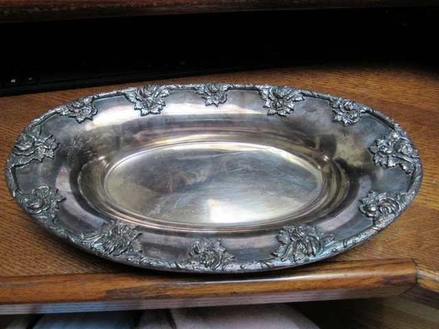 Vintage Wallace Silverplate Oval Bread Tray Old English Rose Pattern