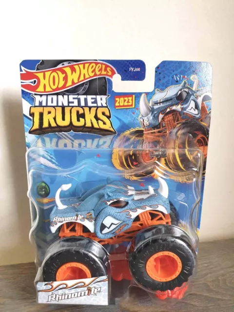 Hot Wheels Monster Trucks - MEGA WREX - Champion Crashers 1/6 - Gold - 2023  Mix 2