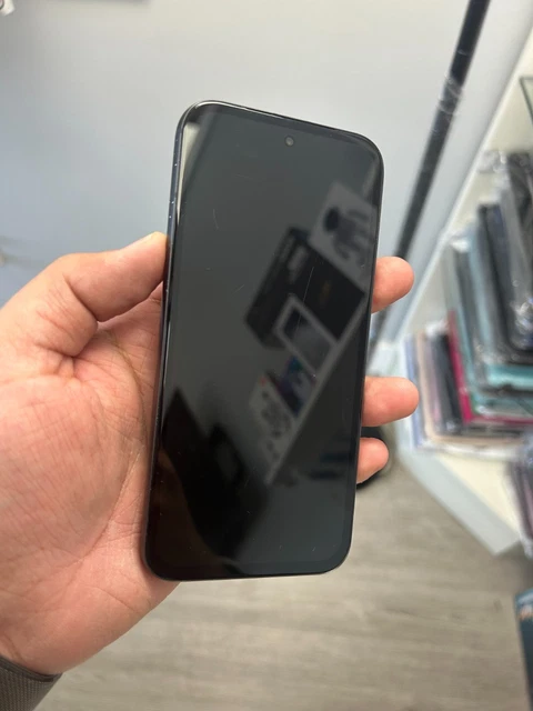 GOOGLE PIXEL 8A - 128gb - 8gb RAM - Obsidian Unlocked | Medium