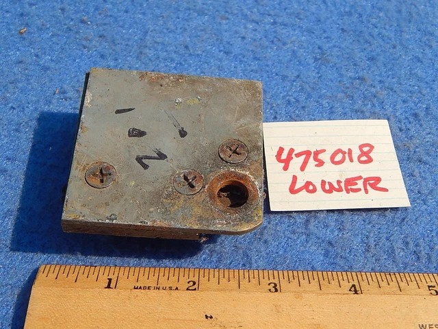 Seeburg 220 222 Cabinet Rear Door Pivot Plate, Lower # 475018