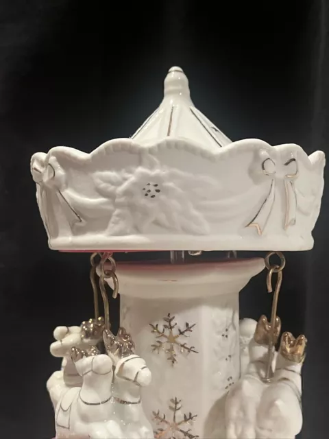 Porcelain Treasures Revolving Musical Porcelain Carousel EUC - No Box 3