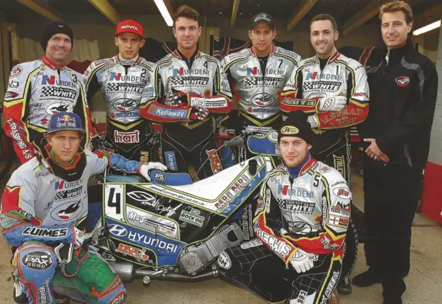 Swindon Robins 2011 Speedway Team Photograph