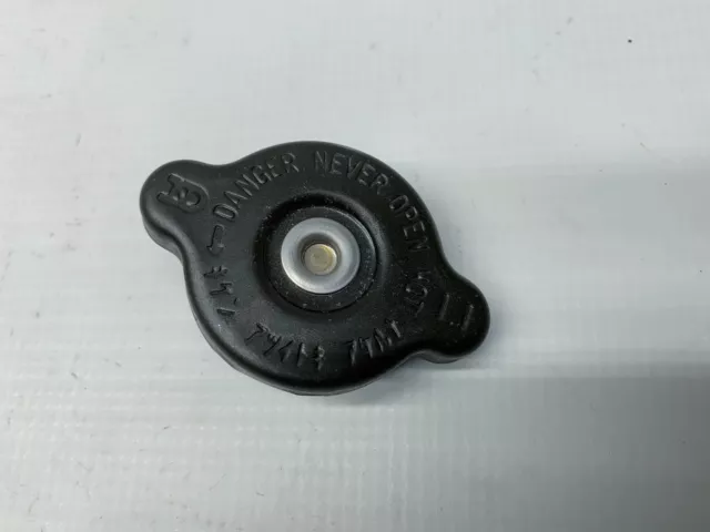 Yamaha Vmax V-Max Kühler Deckel Verschluss Kappe radiator cap (5) 99'