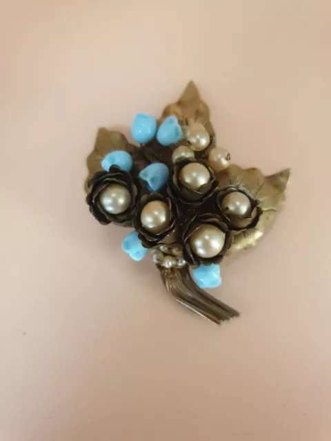 broche ancienne vintage Bouquet De Fleurs Perles  et opaline Métal Doré