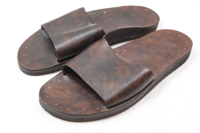 Frye cape slide store