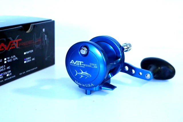 Avet SX6/4 Two-Speed Lever Drag Reel SX6/4 - Right Handed - BLUE