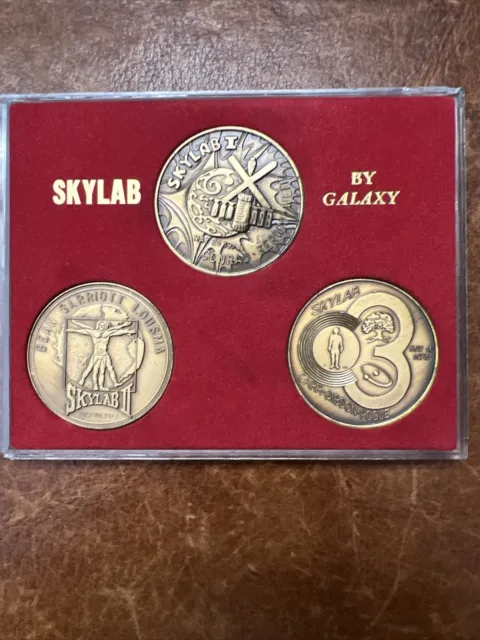 1973 Skylab By Galaxy-Nasa Project Skylab Commemorative 3 Token Medal Set & Case