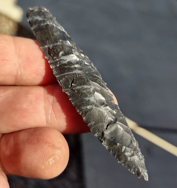 Modern Arrowhead Novaculite 3 1/8"