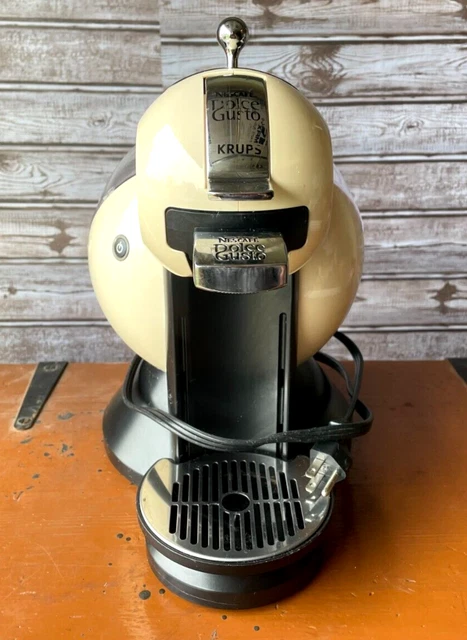 Nescafe Dolce Gusto Krups Melody KP2100 Single Serve Coffee Maker Rare Cream