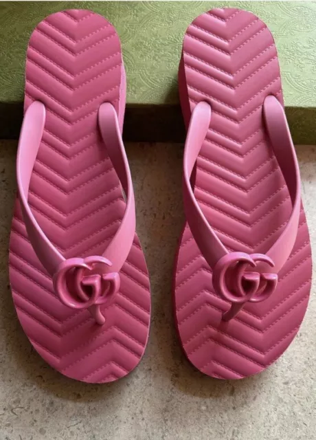 Gucci GG Logo Pink Flip Flop Sandals Size 37 / US 7