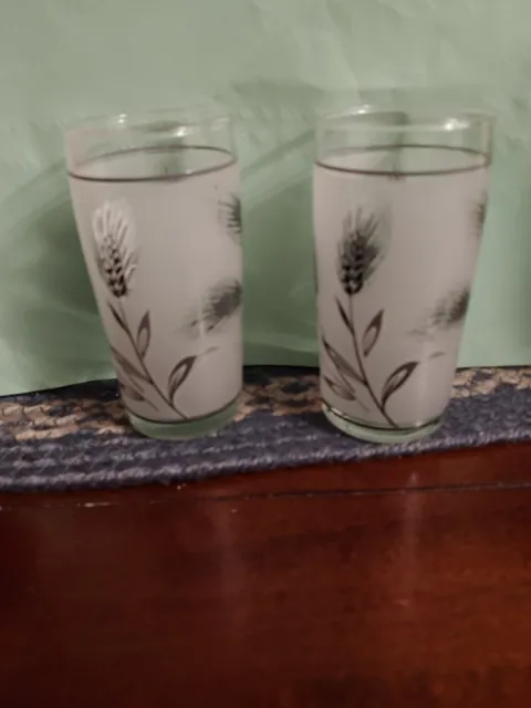 Libbey Silver Wheat Print Frosted Juice Glass 4 Inches Tall Set Of 2