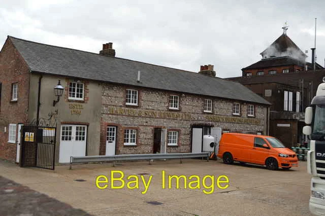 Photo 6x4 Harveys Brewery Lewes 3 c2015