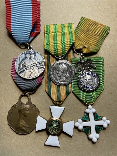 Bague pièce or avec 20 Francs Napoléon corps soudé Bague pièce or avec 20 Francs Napoléon corps soudé