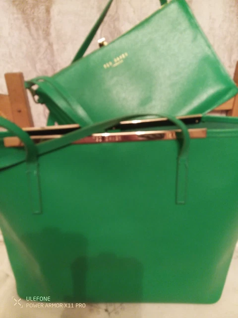 Alyssaa faceted bow deals leather tote bag