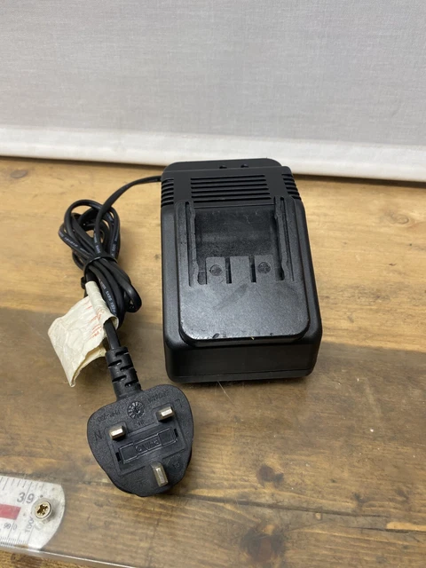 JCB 18V BATTERY Charger JCBD CHD1821 VGC EUR 40 73 PicClick IT