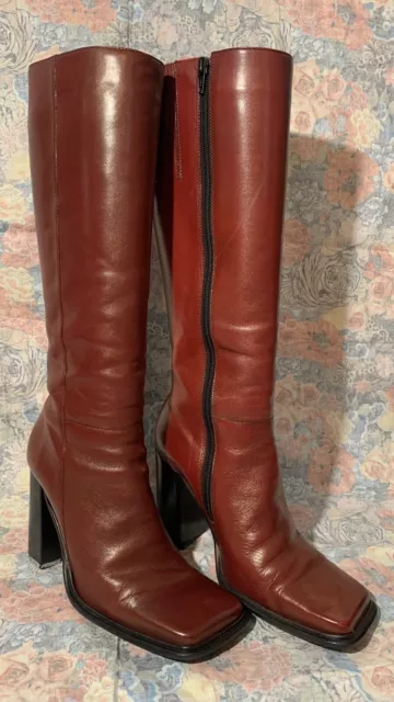 Y2K Diba Women’s Size 10 Knee High Faux Leather Gogo Square Toe Heel Boots Red