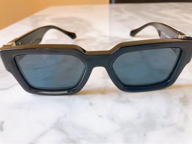 Louis Vuitton Lv match sunglasses (Z1414E)