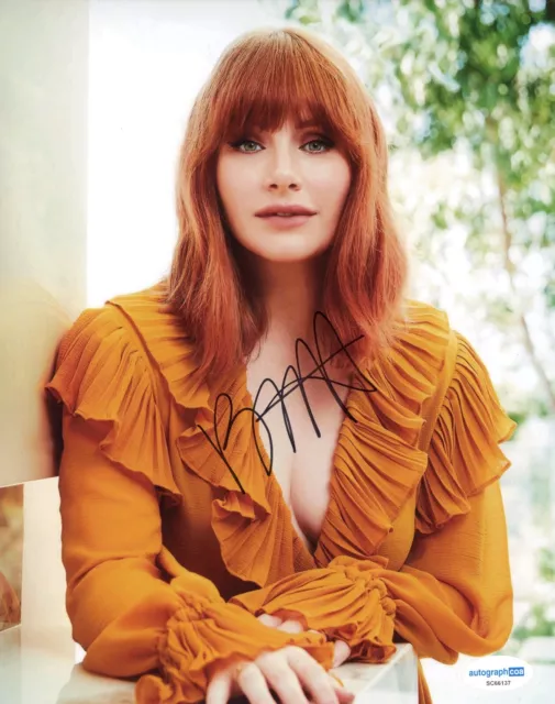 Bryce Dallas Howard Sexy Autographed Signed 8x10 Photo ACOA