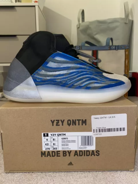 Adidas us 9 online uk 8.5 yeezy