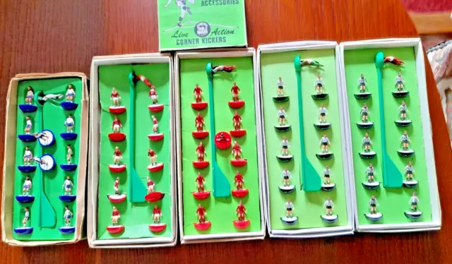 1970s - Subbuteo job lot - 5 x HW Teams & corner kickers