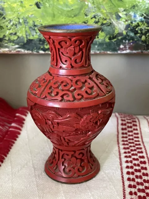 Vintage Carved Mountain Scene Chinese Red Cinnabar Vase 6” Blue Enamel Interior