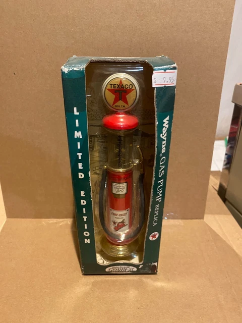 Texaco Wayne gas pump replica Gearbox Limited, edition,  red new in box