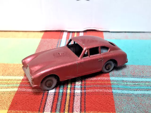 #53 - Matchbox Lesney - Aston Martin Db2-4 Mk 1