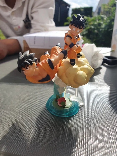 Figurine DBZ Dragon Ball Tomica Dream Goku Sur Son Nuage