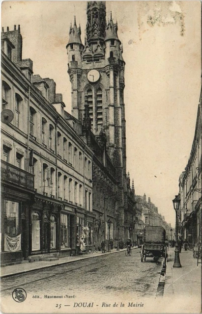 CPA DOUAI - Rue de la Mairie (136845)