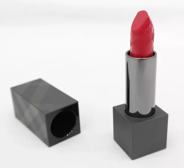 Burberry Lip Velvet Matte Lip Color No. 428 Rosy Red    TF