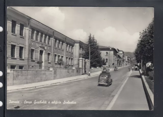 Cartolina Isernia Corso Garibaldi e Edificio Scolastico ANIMATA AUTO PA42
