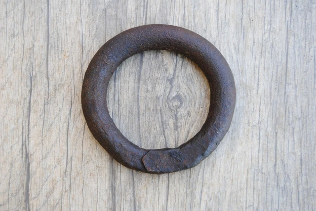 Vtg horse heavy iron tie hitching ring handforged wagon plow farm garden decor