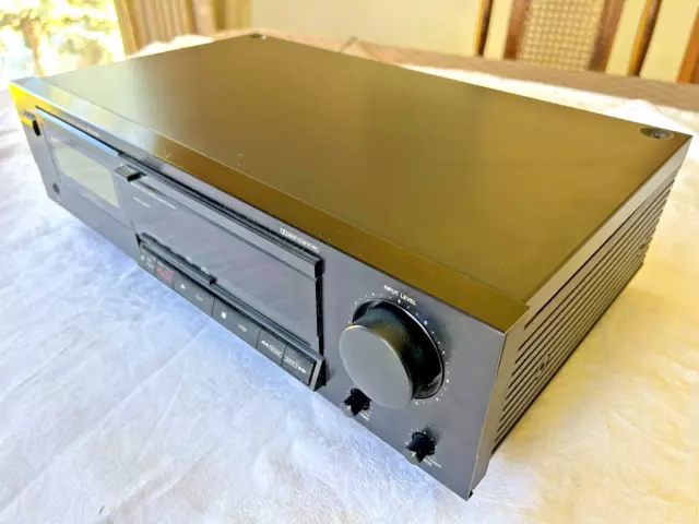 Denon DRM-540 Stereo Cassette Tape Deck 2