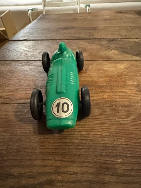 Voiture à Pédales F1 Ferrari – Plastique – Occasion – Pour Enfants