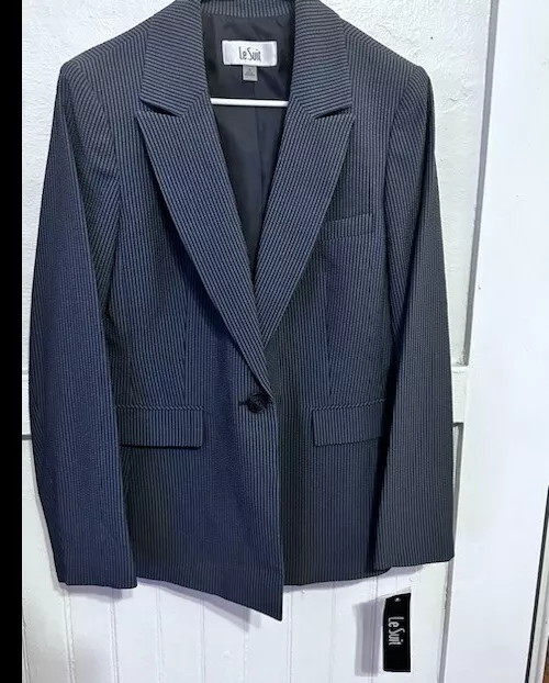 NWT $200 Le Suit  Women's Sz 10 Pinstriped Midrise Pantsuit Pant Suit Blue. Gray