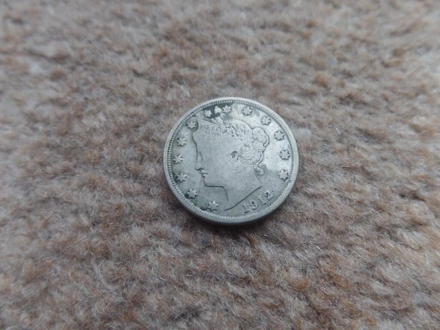 Old Collectable  American Coin V Cents 1912 - 21 mm   .  Good Gift!!!!