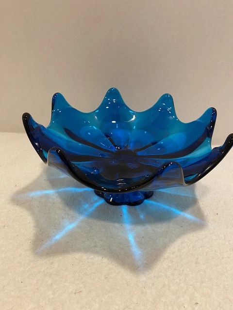 Viking Glass Eight 8 Petal Footed Compote Bowl #6708 Bluenique EUC