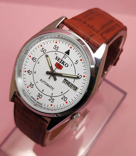 Baume & Mercier Hampton / orologio donna / quadrante bianco / cassa acciaio / cinturino pelle marrone chiaro