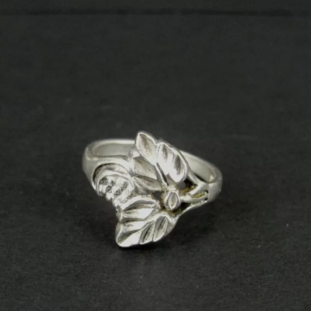 Ring Silver Leaves with Grapes Sterling 925 Band Size 4 3/4 Ring 4.75