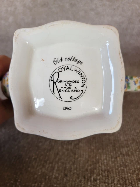 Vtg. Royal Winton Grimwades LTD OLD COTTAGE CHINTZ Teapot Excellent England 9