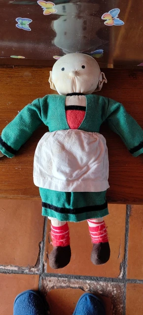 Ancienne Poupée Bécassine En Porcelaine - France - Années 1950/60 - 20 Cm