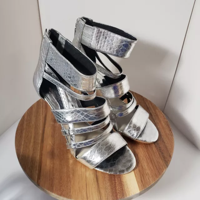 MICHAEL MICHAEL KORS Women's Shiloh Silver Snakeskin High Heels Size 6.5 *GUC*