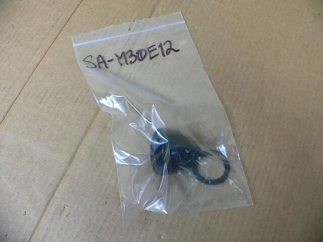 Banner SA-M30E12 Streamlined Acetal Stand-Off Pipe Adaptor