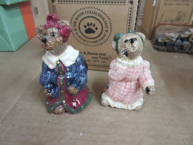 Boyds Bears Luella & Hedda The Secret 390021 Salt And Pepper Shakers Pottery